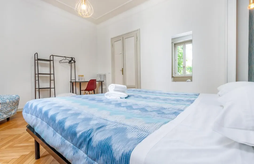 FEEL - Porta Nuova Rooms-1
