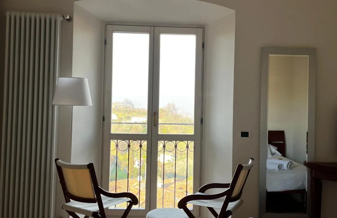 Chambre Dans La Tour-1