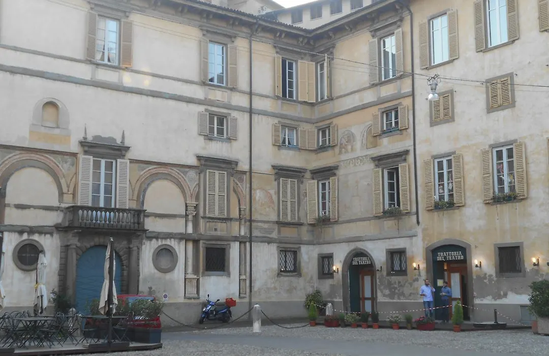 La Maison Des Artistes-1