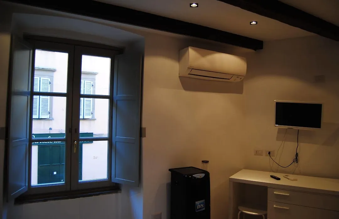 Myroom Suite Center-1