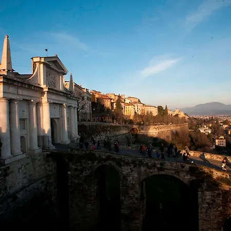 Petronilla - Hotel In Bergamo-2