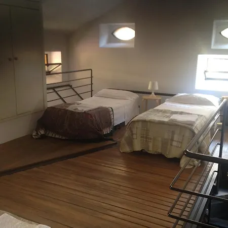 Romeo And Juliet Apartaments-3