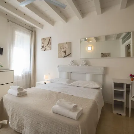 Academia Residence-2