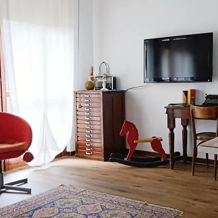 Holiday Home Bergamo 1-2