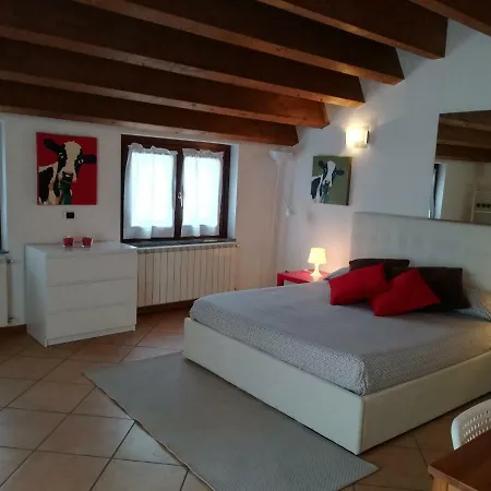 Rovelli Room-3